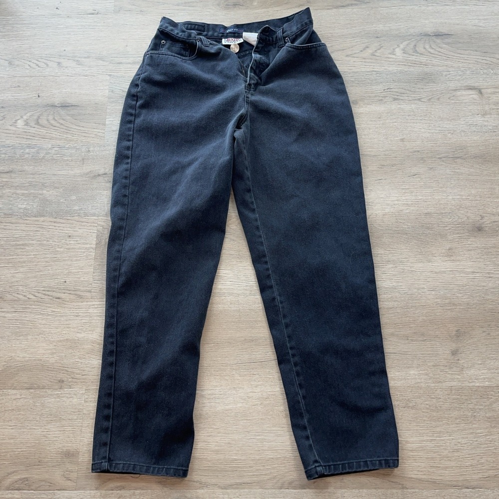 Vintage Bill Blass Women's Easy Fit Black Denim High Rise Mom Jeans in Size 8